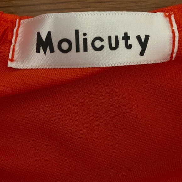 Molicuty Red bodycon dress. Size Small - Picture 7 of 10